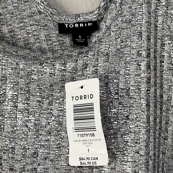 NWT Torrid Silver Shimmer Dress - Picture 4 of 11